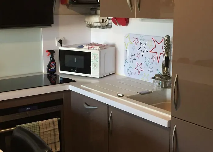 Joli Confort Apartamento *